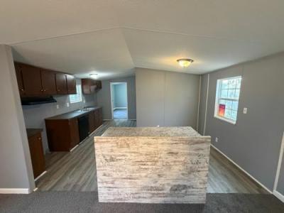 Photo 5 of 18 of home located at 12834 Lake Circle Dr Alexandria, KY 41001