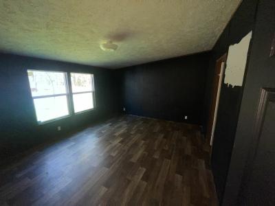 Photo 5 of 10 of home located at 139 Golf Course Rd Jasper, AL 35504