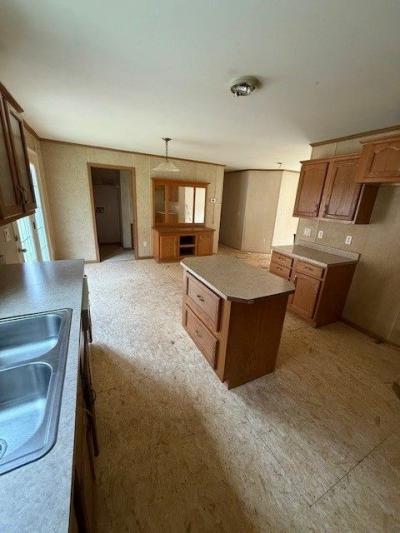 Photo 5 of 13 of home located at 113 Caldwell Lane Clothier, WV 25047