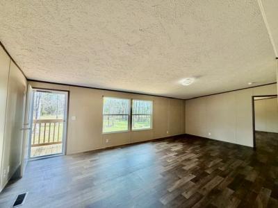 Photo 4 of 19 of home located at 301 Farris Rd Eldridge, AL 35554