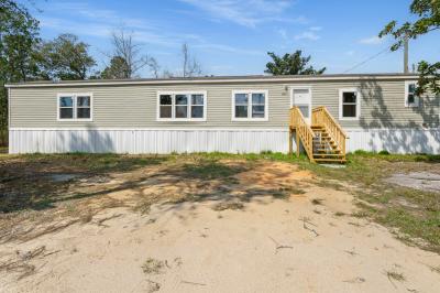 Mobile Home at 13615 Highway 167 Fountain, FL 32438