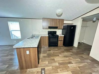 Photo 3 of 10 of home located at 509 Brand Ln Space 23 Stafford, TX 77477