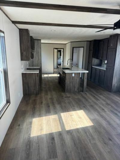 Photo 5 of 11 of home located at 22084 I-10 Vidor, TX 77662