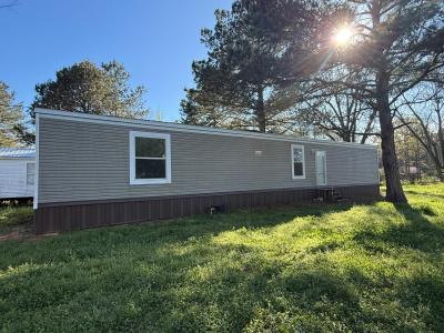 Photo 5 of 12 of home located at 1134 County Road 122 Quitman, MS 39355