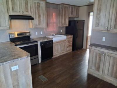 Photo 4 of 13 of home located at 5000 Leon Dr Lot 198 Lake Charles, LA 70605