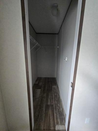 Photo 5 of 11 of home located at 112 Ash Ln Thibodaux, LA 70301