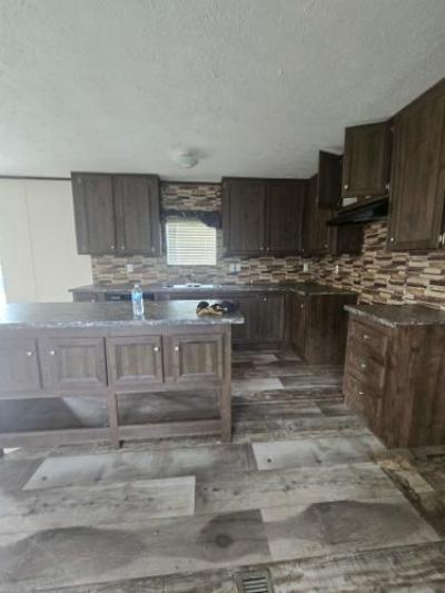 Photo 2 of 11 of home located at 112 Ash Ln Thibodaux, LA 70301