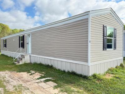 Mobile Home at 9 Pr 2224 - 4 Cleveland, TX 77327