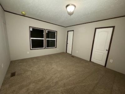 Photo 2 of 10 of home located at 16410 Highway 310 E Como, MS 38619