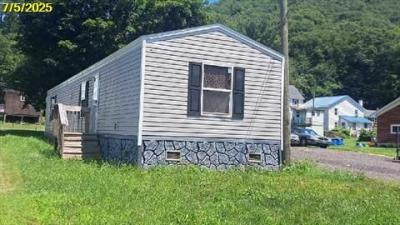 Mobile Home at 40 Jeanette St Mocanaqua, PA 18655