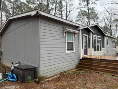 Photo 2 of 12 of home located at 15743 Us-59 Splendora, TX 77372