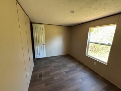 Photo 3 of 5 of home located at 300 Franklin Rd Braxton, MS 39044