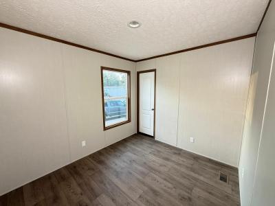 Photo 3 of 12 of home located at 19429 Verde Valley L Conroe, TX 77385