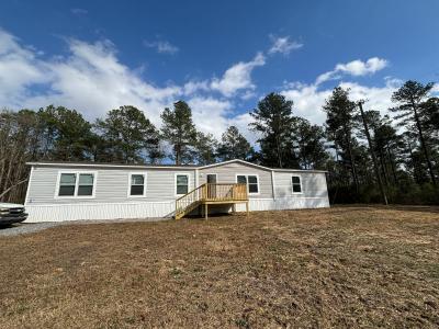 Photo 4 of 13 of home located at 301 Davis Gap Rd Vinemont, AL 35179