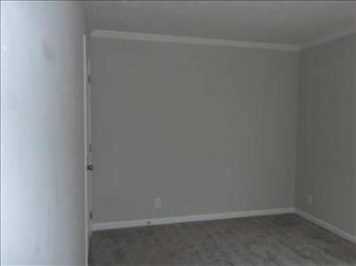 Mobile Home at 326 Robincrest Cir Thaxton, VA 24174