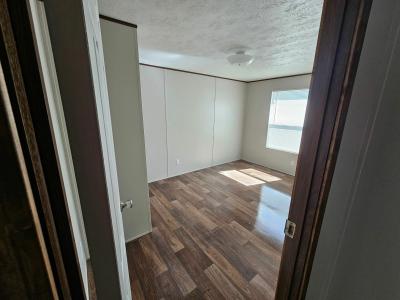 Photo 4 of 10 of home located at 15743 Us-59 Splendora, TX 77372