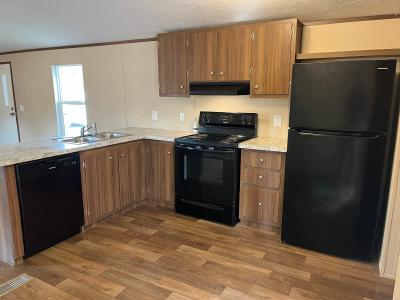 Photo 4 of 7 of home located at 3265 Us Hwy 78 Leeds, AL 35094