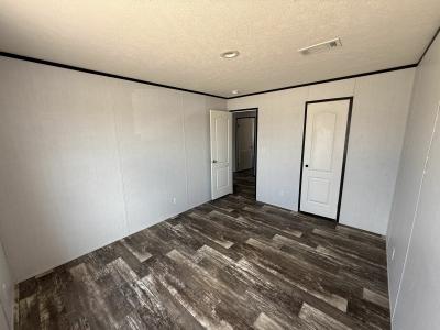 Photo 3 of 31 of home located at 2137 N Interstate 35 New Braunfels, TX 78130