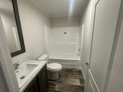 Photo 3 of 12 of home located at 313 Jordan St Mount Vernon, IL 62864