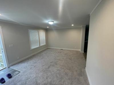 Photo 2 of 12 of home located at 313 Jordan St Mount Vernon, IL 62864