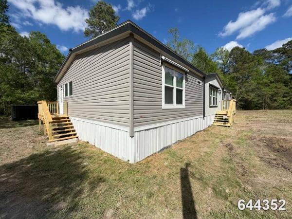 Photo 1 of 2 of home located at 7024 Morris Rd Orange, TX 77632