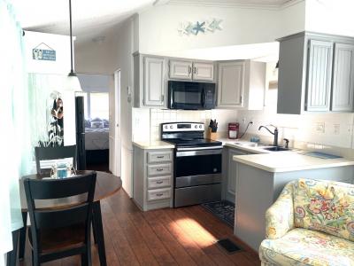 Photo 4 of 14 of home located at 7125 Fruitville Rd 1407 Sarasota, FL 34240
