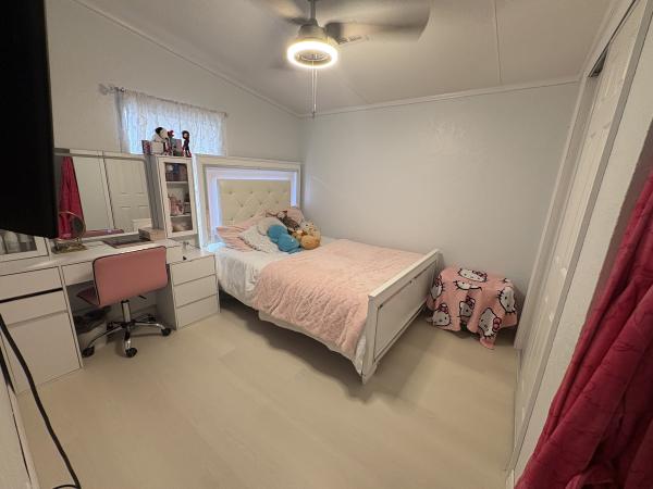 2000 Skyline 8D610487MA/B Mobile Home