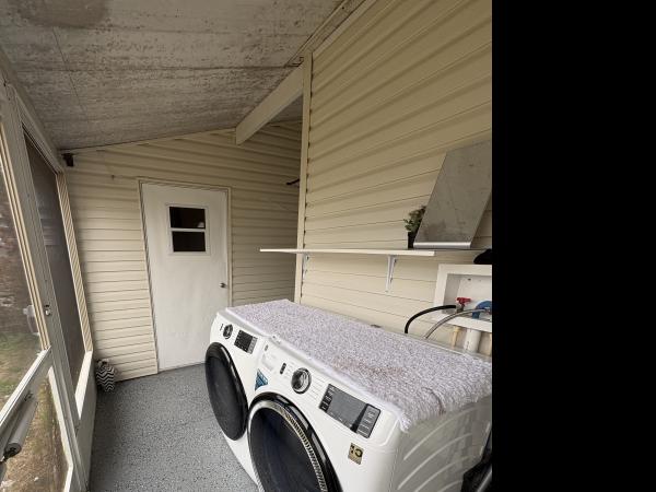 2000 Skyline 8D610487MA/B Mobile Home
