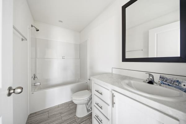 2026 Champion SIG4482D (Decator) Mobile Home