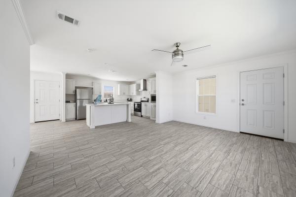 2026 Champion SIG4482D (Decator) Mobile Home