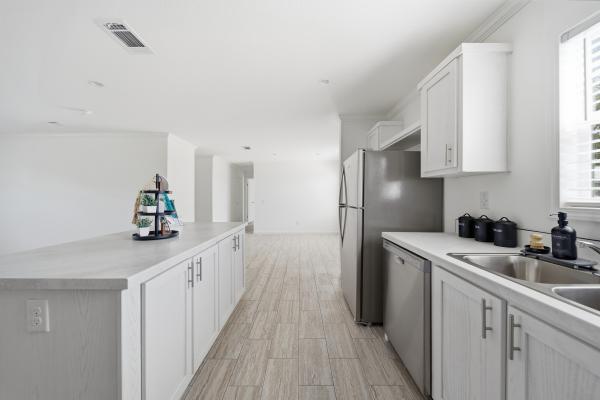 2026 Champion SIG4482D (Decator) Mobile Home