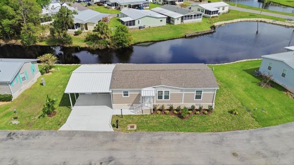 2026 Champion SIG4482D (Decator) Mobile Home