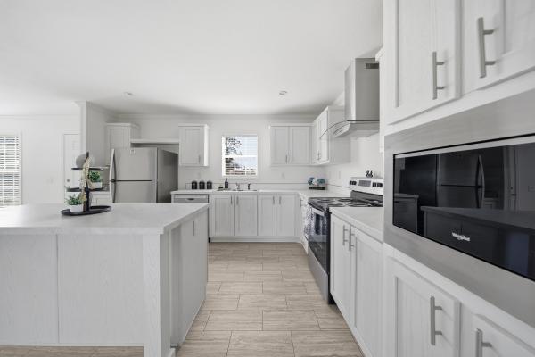 2026 Champion SIG4482D (Decator) Mobile Home