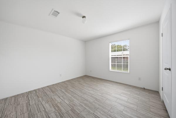 2026 Champion SIG4482D (Decator) Mobile Home