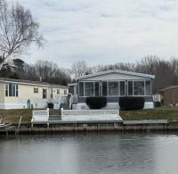 1982 Sterling 338F2860096 T Mobile Home