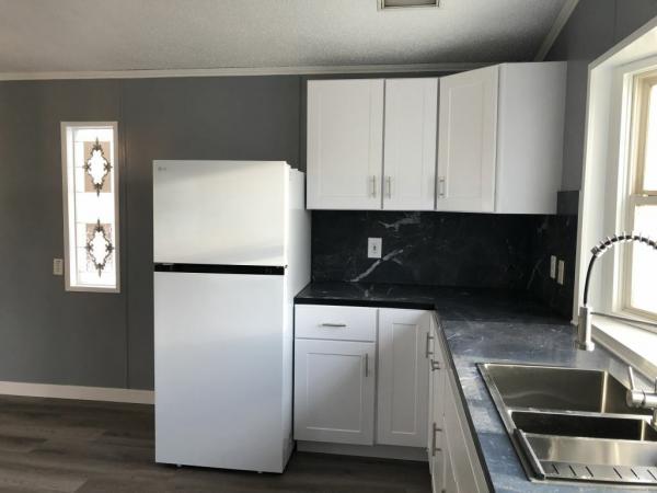 1998 MFHM unknown Mobile Home