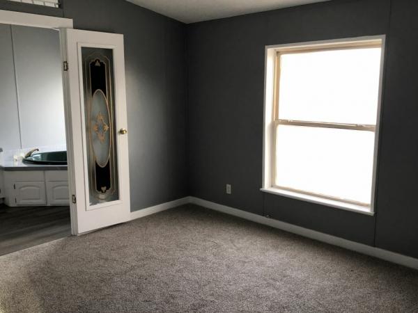 1998 MFHM unknown Mobile Home