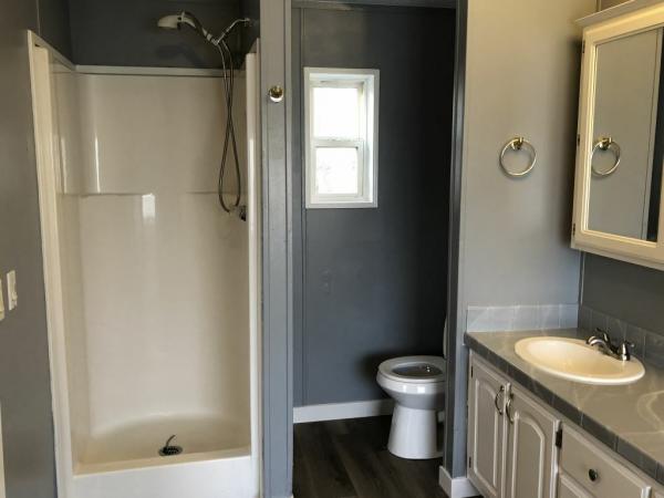 1998 MFHM unknown Mobile Home