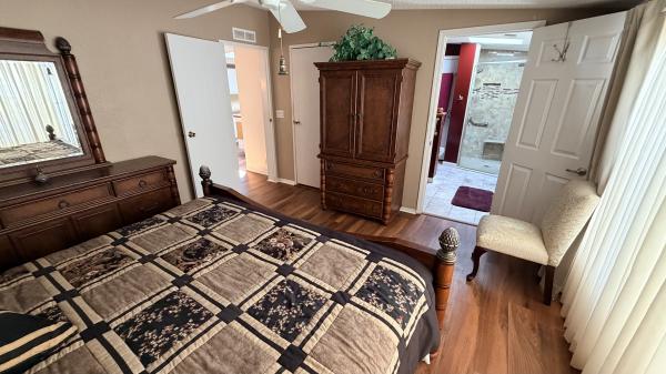 2004 KING KING Mobile Home