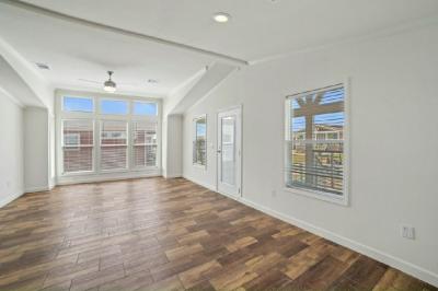 Photo 5 of 25 of home located at 35 Tranquility Trails Way Willis, TX 77318