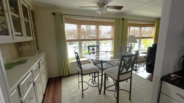 1981 TWIN Double Mobile Home