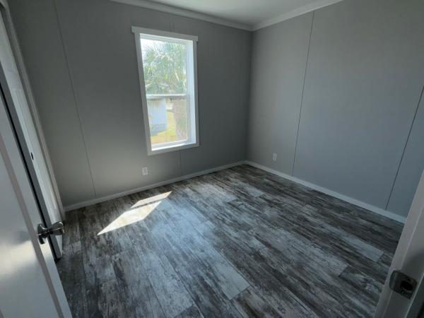 2025 Palm Harbor 340CS28482A Mobile Home