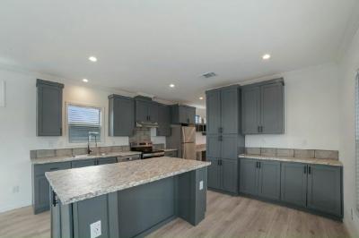 Mobile Home at 18 Secluded Ranch Bend Willis, TX 77318