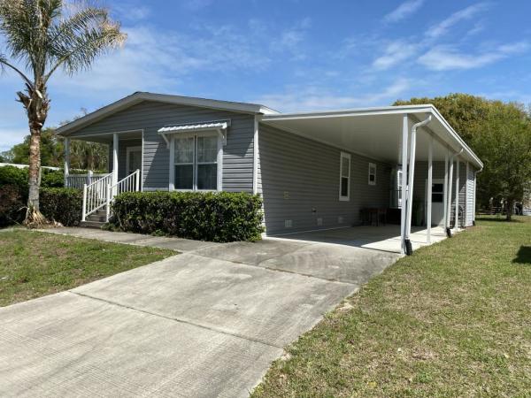 Photo 1 of 2 of home located at 502 Old Colony Rd. Leesburg, FL 34748