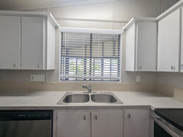 1985 PALM HARBOR HS Mobile Home