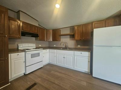 Photo 3 of 11 of home located at 6280 Hamilton Dr. #29 Fort Myers, FL 33905