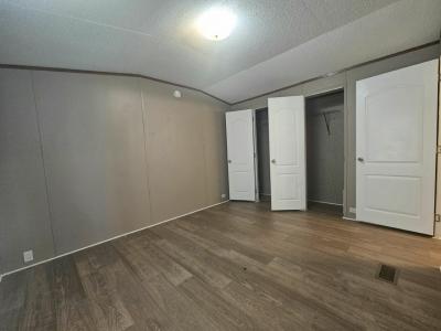 Photo 4 of 11 of home located at 6280 Hamilton Dr. #29 Fort Myers, FL 33905