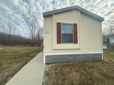 Mobile Home at 178 Maple Wood Dr. Flint, MI 48504