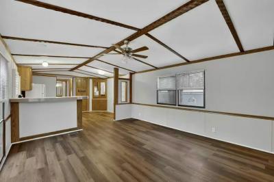 Photo 3 of 21 of home located at 491 Chapman Rd 32 Fountain Inn, SC 29644