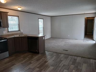 Photo 3 of 8 of home located at 78 Poppy Drive Fenton, MO 63026